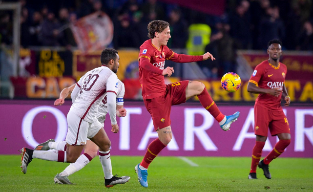 维罗纳客场爆冷击败罗马,诺斯林倒钩破门技惊四座    维罗纳客场爆冷击败罗马,诺斯林倒钩破门技惊四座