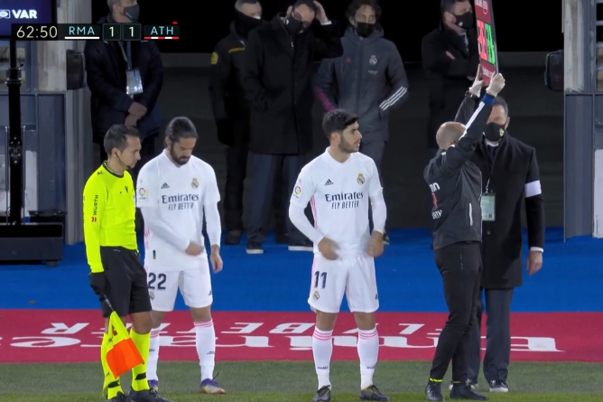 蒙彼利埃后防失误连连,主场惨败于克莱蒙脚下  蒙彼利埃后防失误连连,主场惨败于克莱蒙脚下